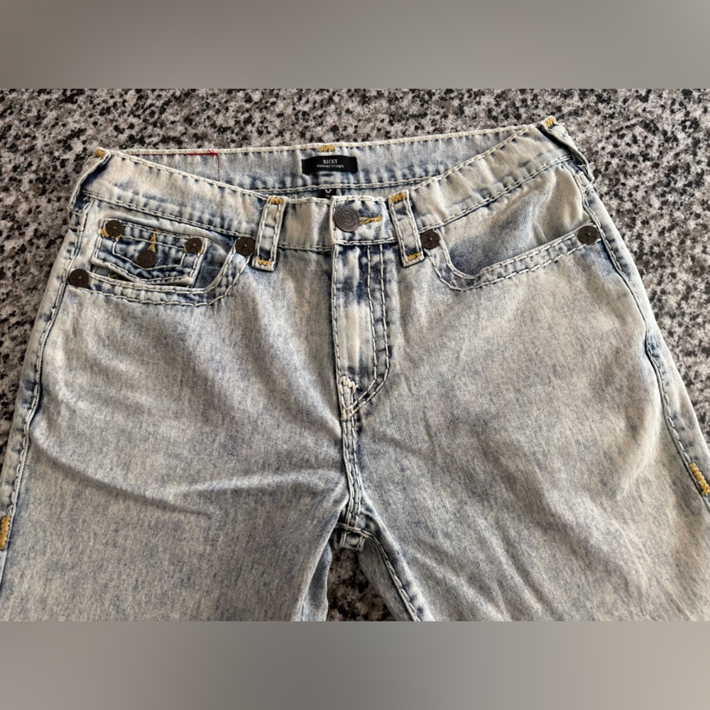 Men’s True Religion jeans - Picture 4 of 7